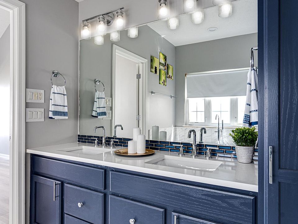 Brand new master bath, double vanities, quartz countertops