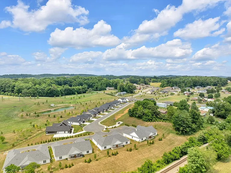 Wilson Knob View Condominiums — Photo 32