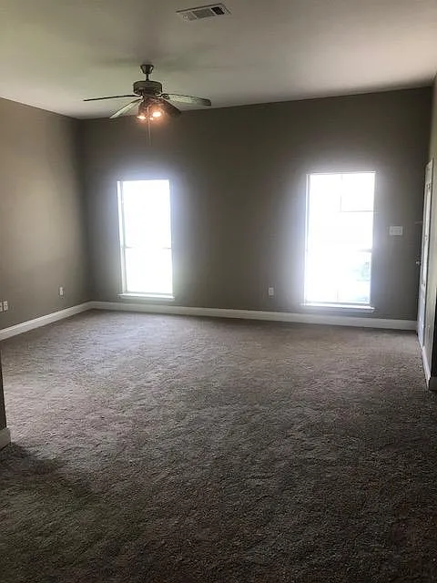 3 bed, 1329 sqft, $1,500 — Photo 4