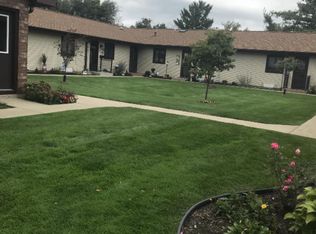 5274 Green Meadow Rd, Oshtemo, MI 49077