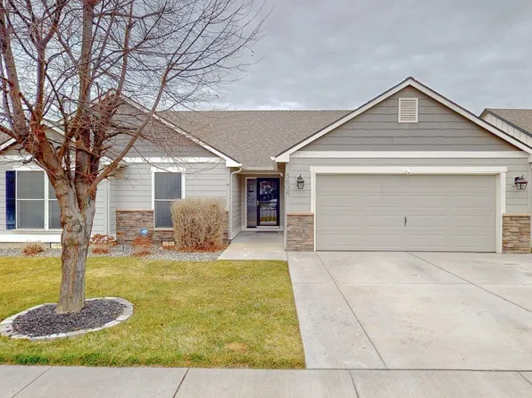 5606 W 17th Ave, Kennewick, WA 99338