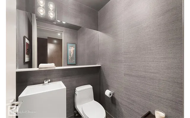 Sold by Douglas Elliman | media 14
