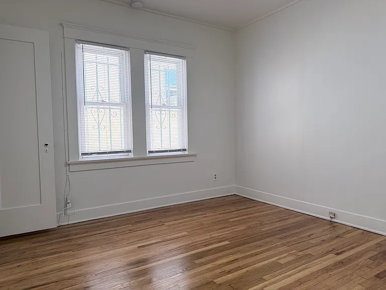 1842 N Mariposa Ave #1844 — Photo 19