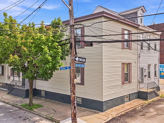 4th image of 201 Taylor St