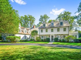 50 Buttonwood Ln, Darien, CT 06820