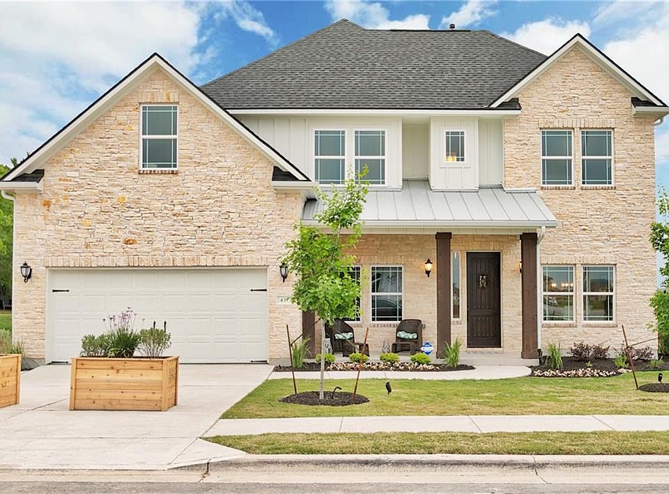 1st image of 439 Ancient Oak Way