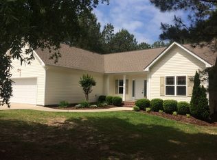 54 Crabtree Ct, Fuquay Varina, NC 27526