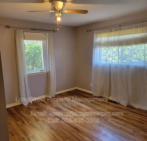 780 SE Marion Ave — Photo 11