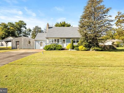 3 Applegate Ln, New Egypt, NJ, 08533