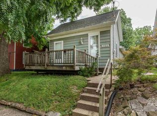 1406 17th St, Moline, IL 61265