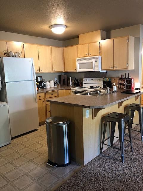 1st image of 14605 NE 20th Ave #B201