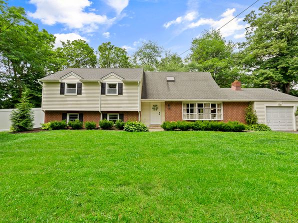 566 S Old Middletown Rd
