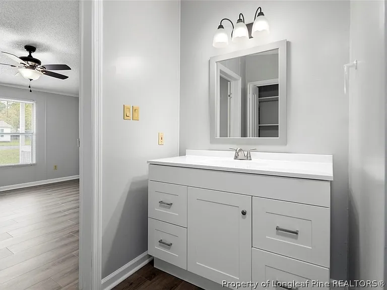 1502 Clan Campbell Dr — Photo 14