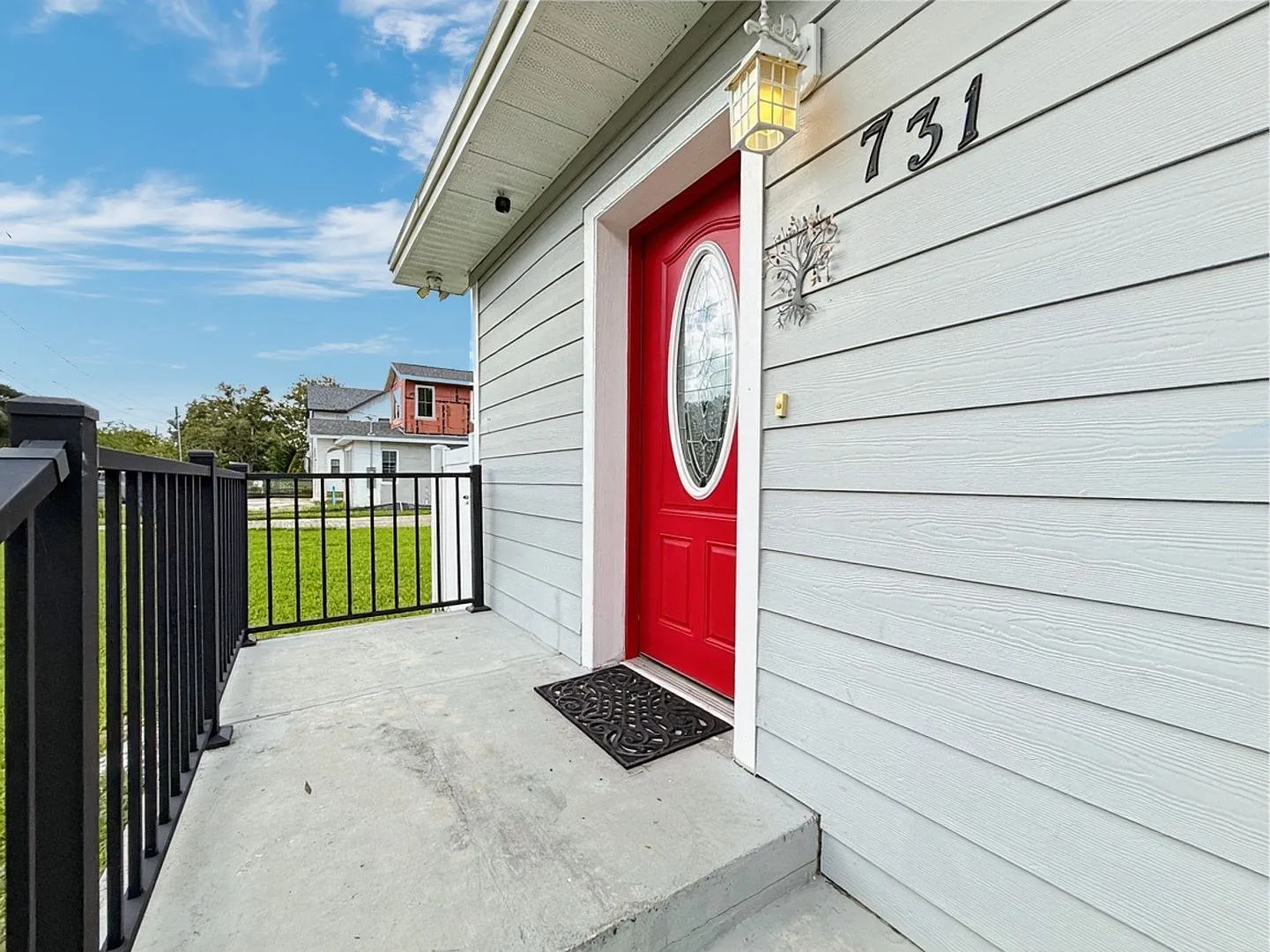Beautifully renovated 3-bedroom, 2-bath home in College Park — Photo 3