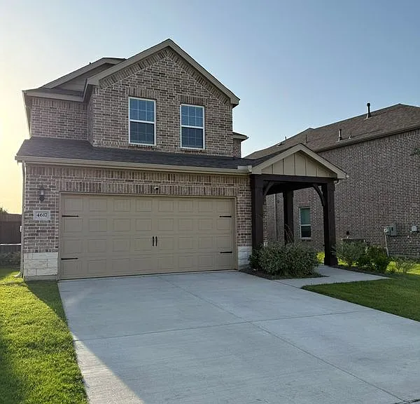 4617 Golden Gate Way — Photo 1