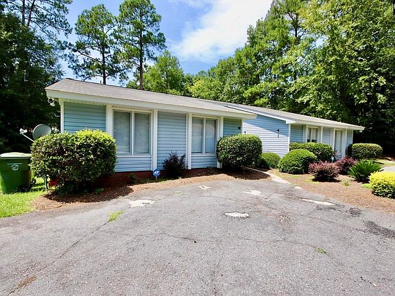 4th image of 2905 Scotsman Rd #A & B