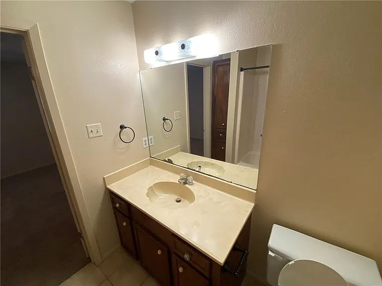 2317 Vialoux Dr — Photo 21