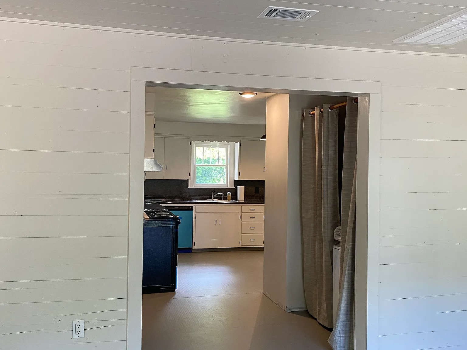 4 bed, 1582 sqft, $1,550 — Photo 4