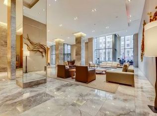 1 Bedford Rd #402, Toronto, ON M5R2B5