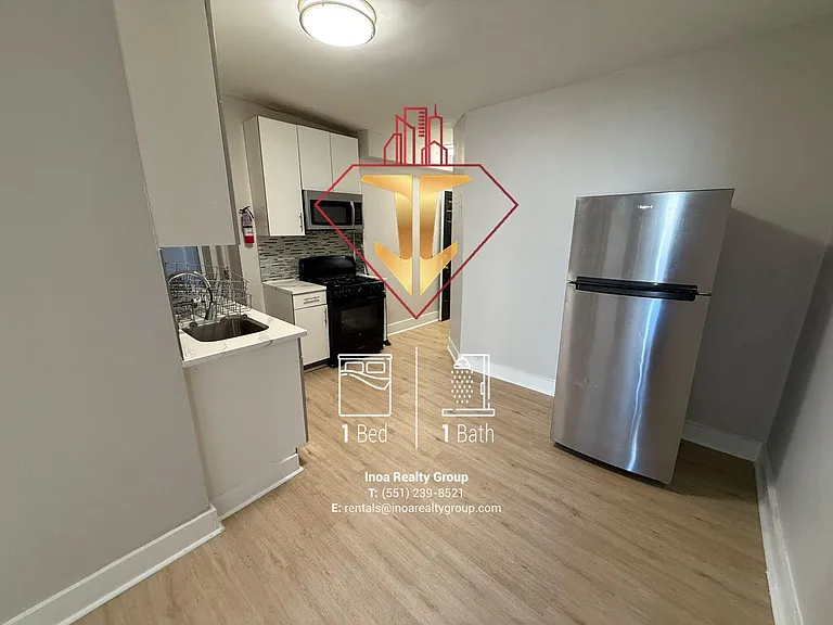 5304 Palisade Ave #304 — Photo 3