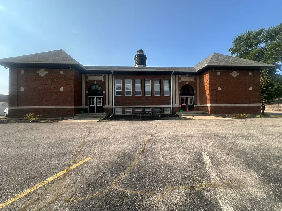 Maryland School Apartments