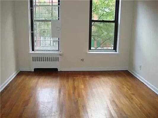 Rented by Luxor Homes & Investment Realty | media 11