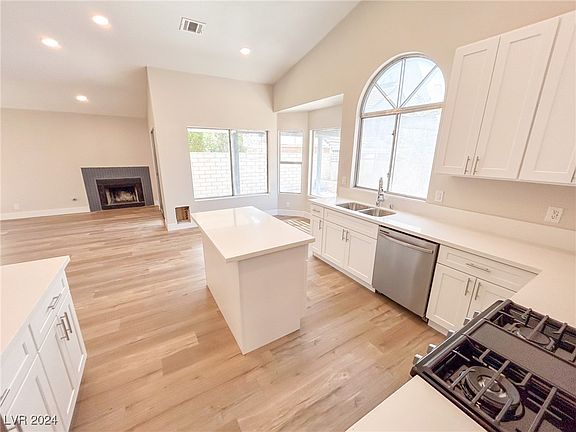 5th image of 7105 Caprock Cir