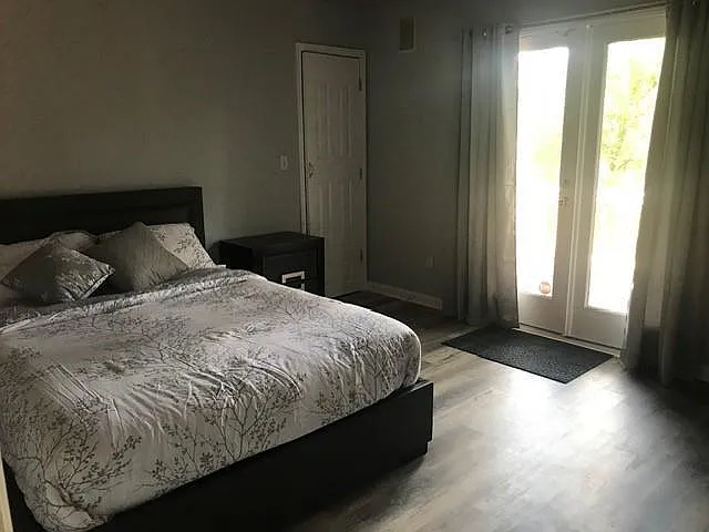 2513 Colleen Dr — Photo 2