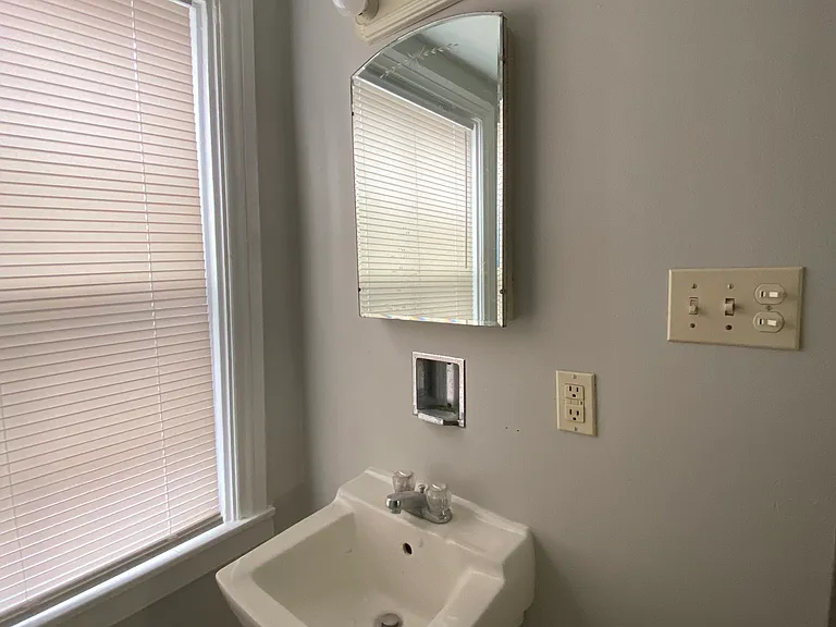 169 E High St — Photo 15