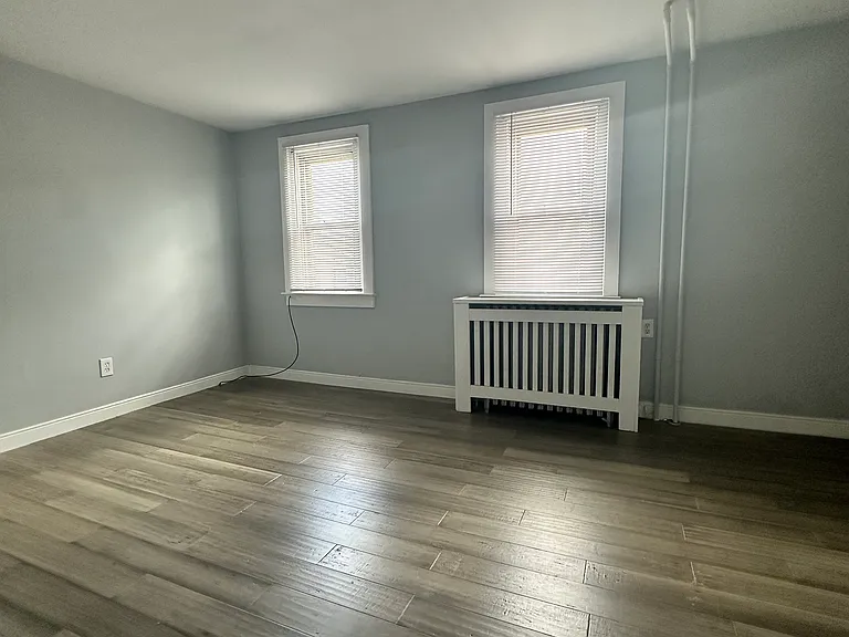 2714 Pratt St — Photo 22