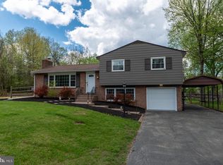 2247 Bruce Dr, Pottstown, PA 19464