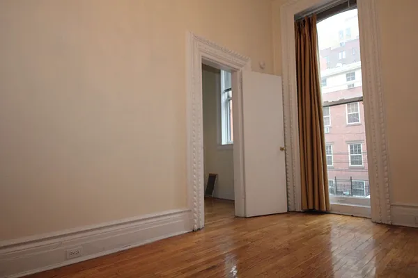 Rented by Bien Realty Ltd | media 58