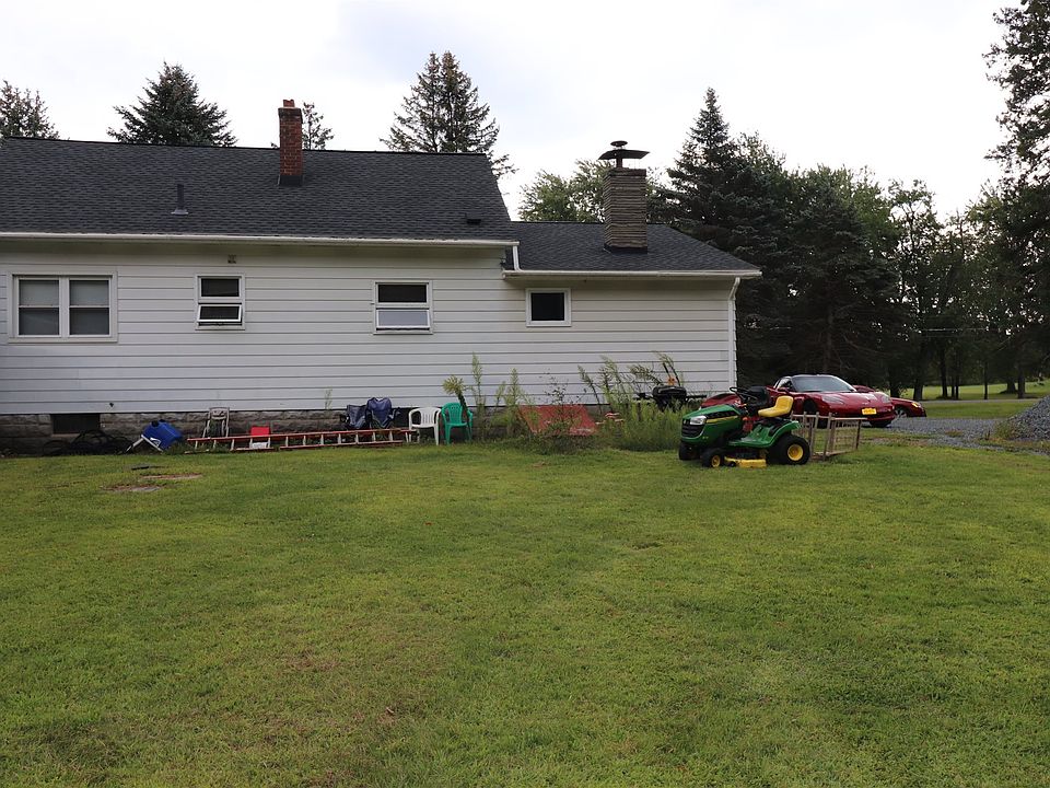 2nd image of 254A Sugar Hill Rd