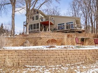 6315 Bailey Rd, Saint Paul, MN 55129