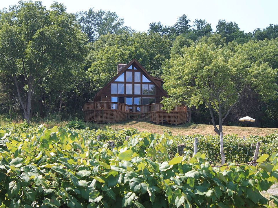 Timber frame home on 5 acres