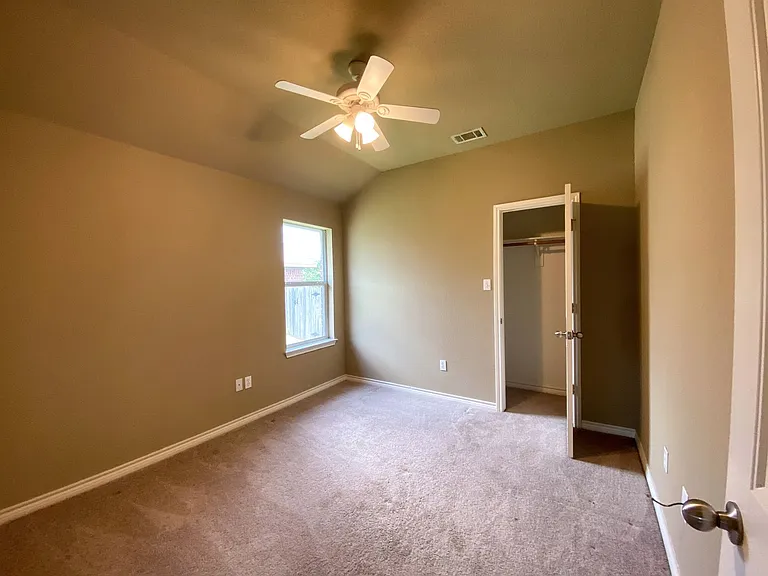 3024 Beauford St — Photo 9