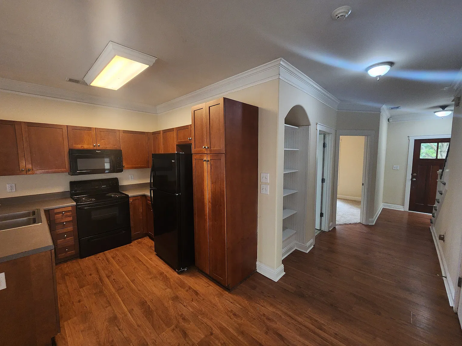 4 bed, 1586 sqft, $3,080 — Photo 4
