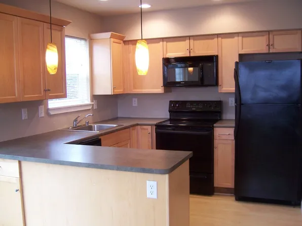 5739 Fallbrook Ln, 5739 Fallbrook Ln #101, Ferndale, WA 98248