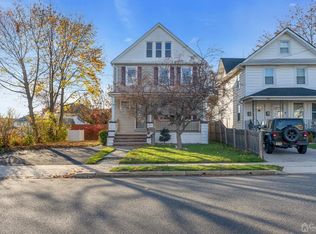 99 Thompson St, Raritan, NJ 08869