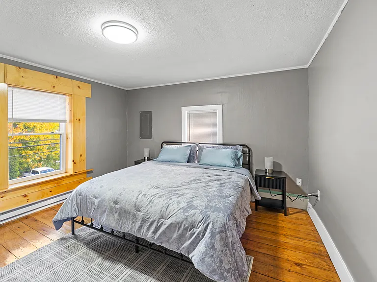 58 Walter St #B — Photo 5