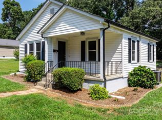 517 24th St SW, Hickory, NC 28602