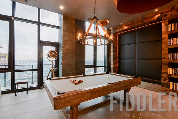 Rented by The KCI Group | media 84