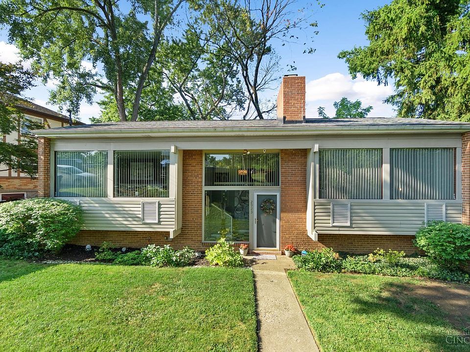 1st image of 2923 Compton Rd