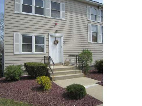 135 W Nyack Rd APT 18