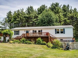 2610 County House Woods Rd, Bluff Pt, NY 14478