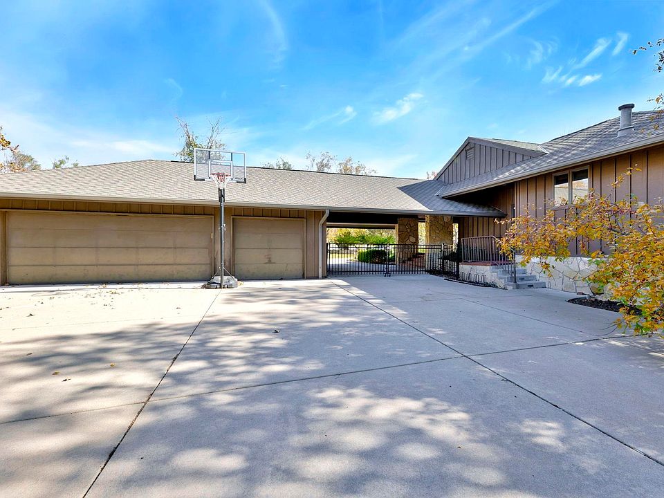 8919 E Boxthorn St, Wichita, KS 67226 | Zillow