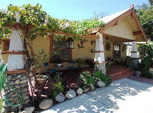 334 W Halesworth St, Santa Ana, CA 92701