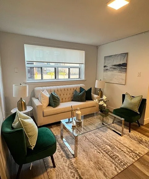 1051 Victoria Park Ave — Photo 5
