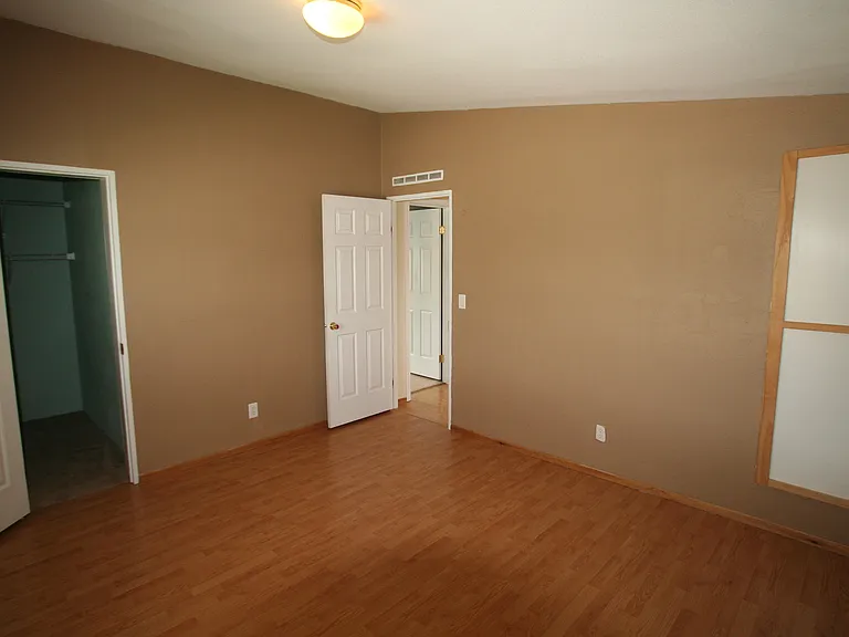 229 Silver Maple Dr — Photo 13