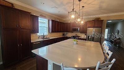 5th image of 804 Hidden Moss Dr